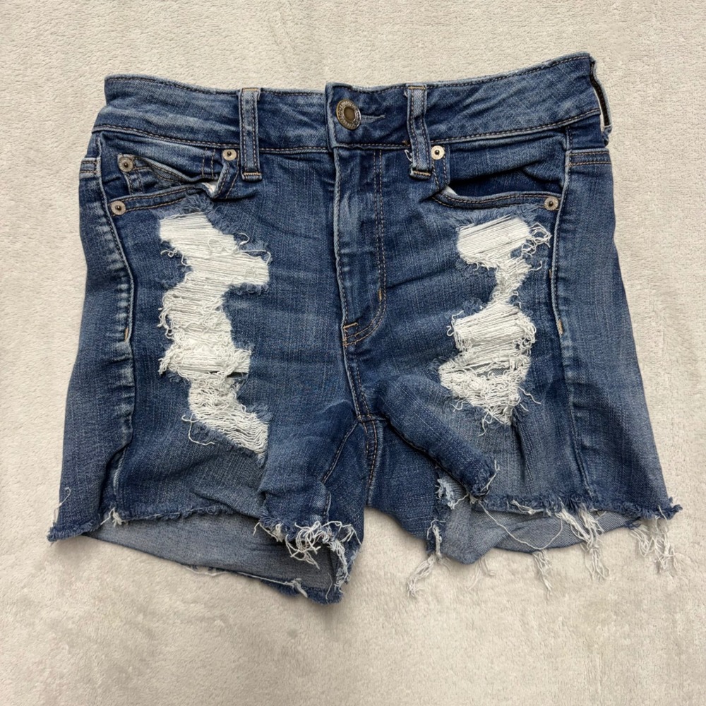 American Eagle Next Level Stretch Distressed‎ Denim Shorts Medium Wash Size 4